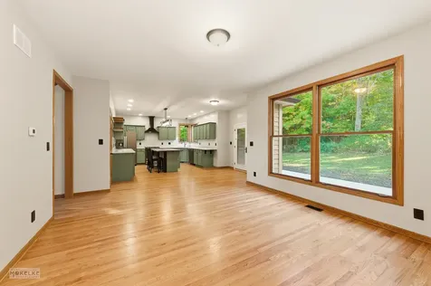 97 Crooked Creek Drive Yorkville IL 60560