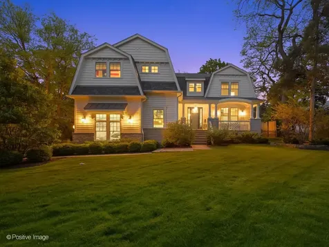 1303 North Cross Street Wheaton IL 60187