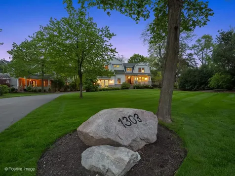 1303 North Cross Street Wheaton IL 60187