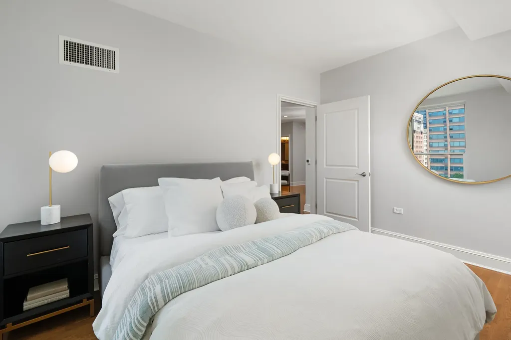 850 North Lake Shore Drive Chicago IL 60611