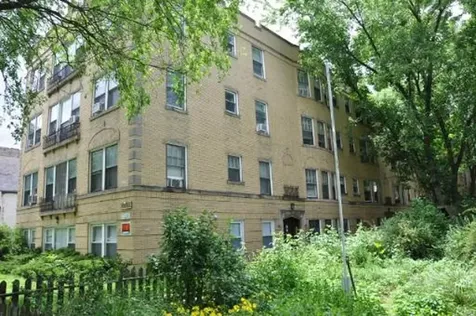 4858 North Hermitage Avenue Chicago IL 60640