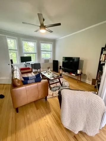 4858 North Hermitage Avenue Chicago IL 60640