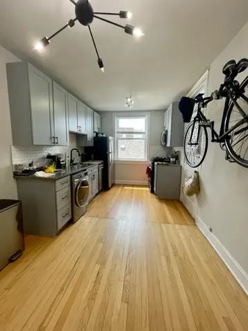 4858 North Hermitage Avenue Chicago IL 60640