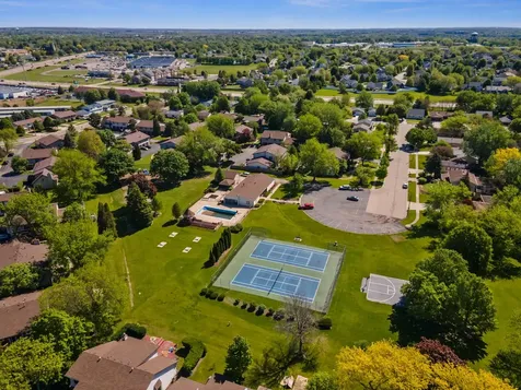 1844 Kerrybrook Court Sycamore IL 60178