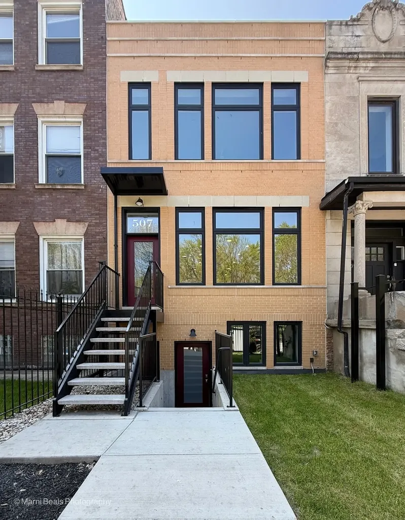 507 East 60th Street Chicago IL 60637