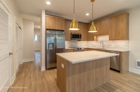 507 East 60th Street Chicago IL 60637