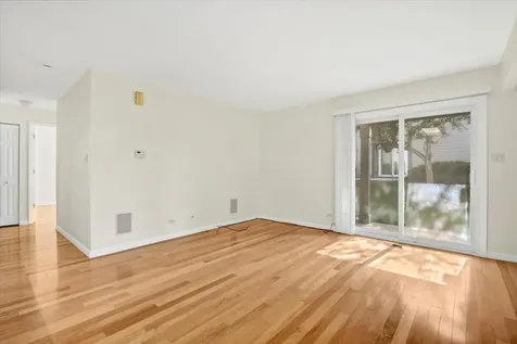 329 Grissom Court Hoffman Estates IL 60169