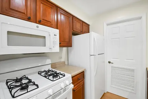 329 Grissom Court Hoffman Estates IL 60169