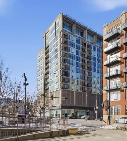 700 West Van Buren Street Chicago IL 60607