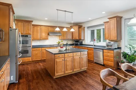 3332 Farmgate Drive Naperville IL 60564