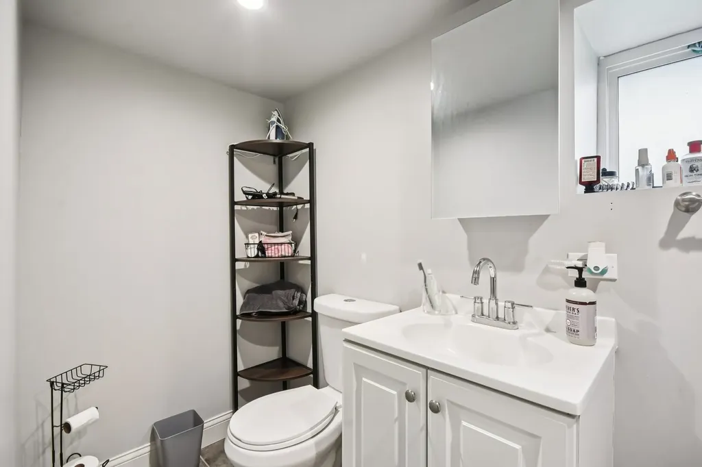 2430 North Normandy Avenue Chicago IL 60707
