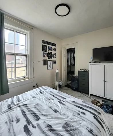 1539 North Wells Street Chicago IL 60610