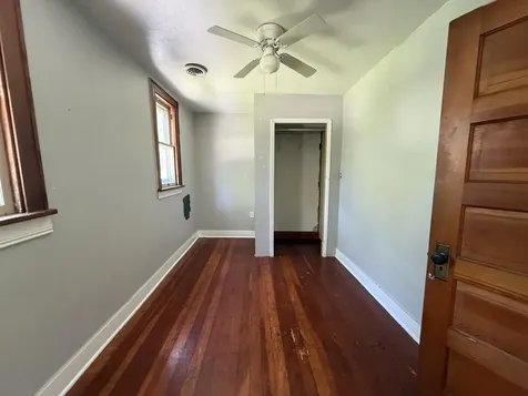 19 West 36th Place Steger IL 60475