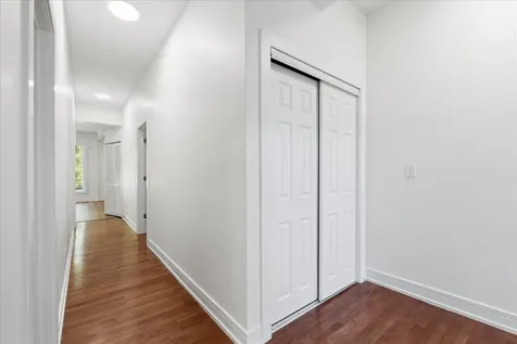 6506 South Saint Lawrence Avenue Chicago IL 60637