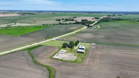 17331 Hillside Road Morrison IL 61270
