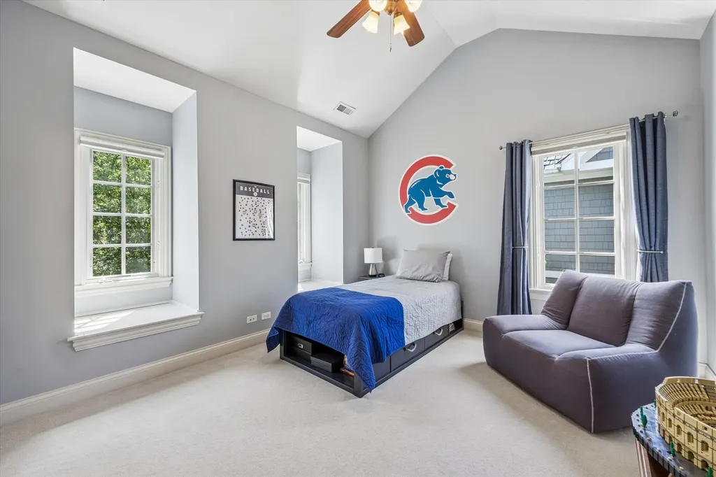 28 South Adams Street Hinsdale IL 60521