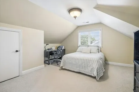 28 South Adams Street Hinsdale IL 60521