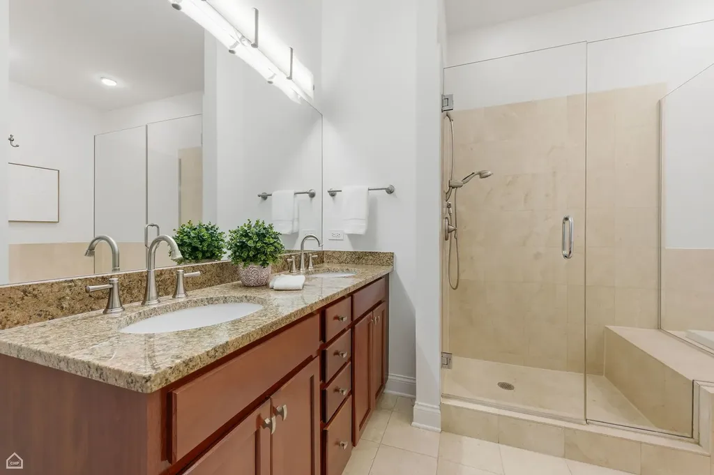 4705 South Champlain Avenue Chicago IL 60615