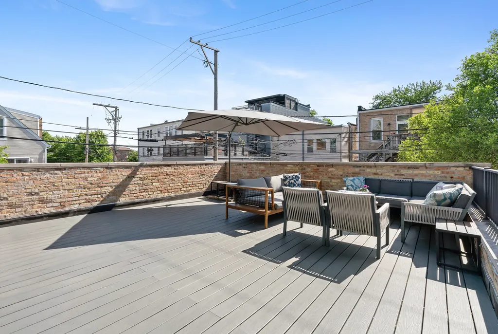 2312 West Charleston Street Chicago IL 60647