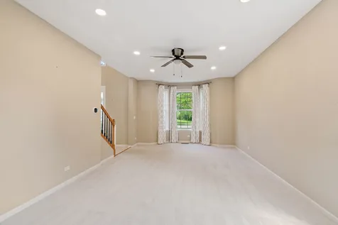 1476 Columbia Lane Barrington IL 60010