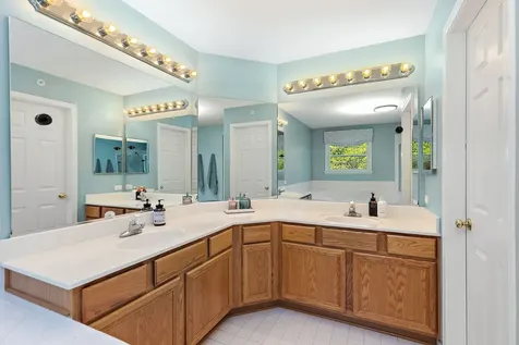 1476 Columbia Lane Barrington IL 60010