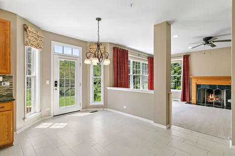 1476 Columbia Lane Barrington IL 60010