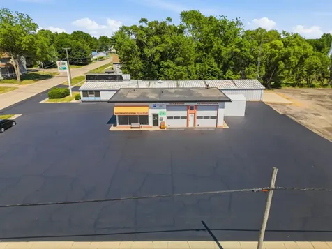 602 South Division Avenue Polo IL 61064