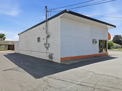 602 South Division Avenue Polo IL 61064