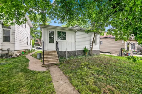 974 South Washington Avenue Kankakee IL 60901