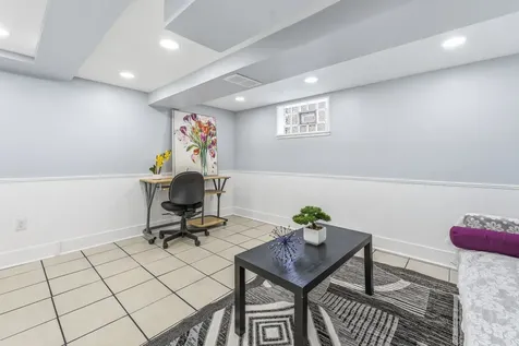 3221 North Opal Avenue Chicago IL 60634