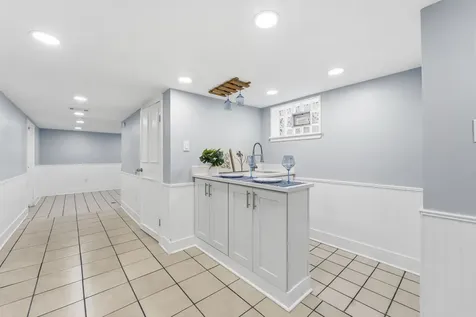 3221 North Opal Avenue Chicago IL 60634