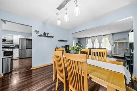 1393 Bryn Mawr Street Rockford IL 61107