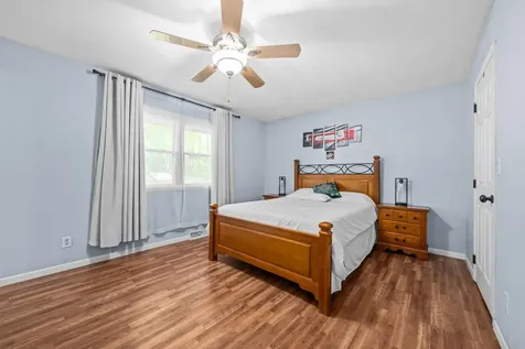 1393 Bryn Mawr Street Rockford IL 61107