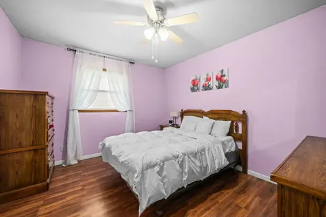 1393 Bryn Mawr Street Rockford IL 61107