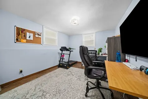 1393 Bryn Mawr Street Rockford IL 61107