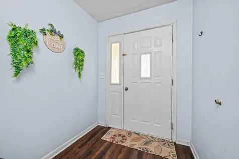 1393 Bryn Mawr Street Rockford IL 61107