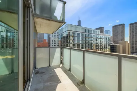 659 West Randolph Street Chicago IL 60661