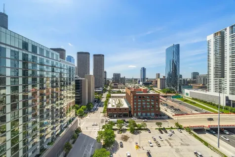 659 West Randolph Street Chicago IL 60661