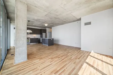 659 West Randolph Street Chicago IL 60661