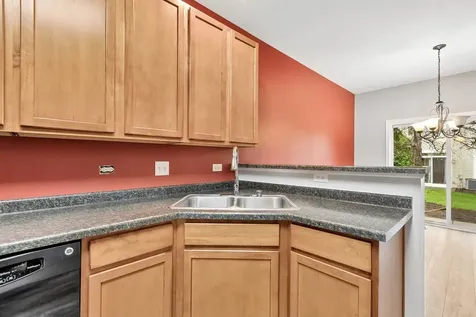725 South Jade Lane Round Lake IL 60073