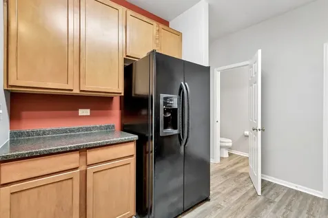 725 South Jade Lane Round Lake IL 60073