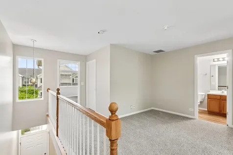 725 South Jade Lane Round Lake IL 60073