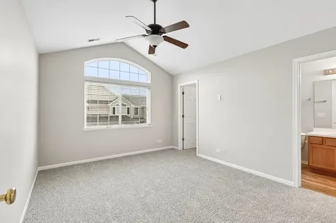 725 South Jade Lane Round Lake IL 60073