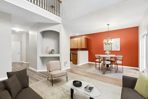 725 South Jade Lane Round Lake IL 60073