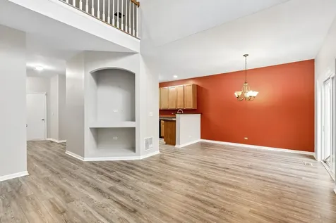725 South Jade Lane Round Lake IL 60073