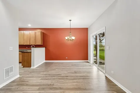 725 South Jade Lane Round Lake IL 60073