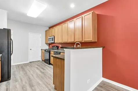 725 South Jade Lane Round Lake IL 60073