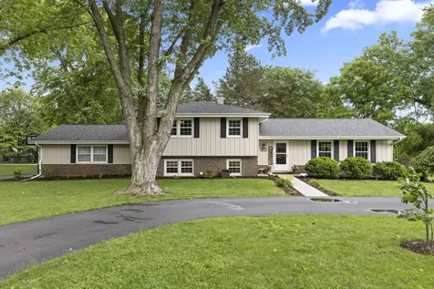 3N149 Lynn Drive St. Charles IL 60174