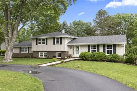 3N149 Lynn Drive St. Charles IL 60174