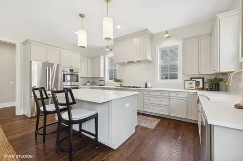 5913 Flagg Creek Lane Western Springs IL 60558